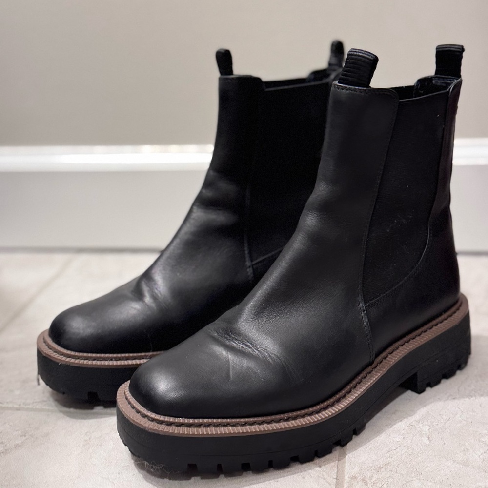 Sam Edelman Laguna Chelsea Boot US 8.5